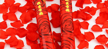 ADALÉKANYAGOKÉGETŐCSÖVEK