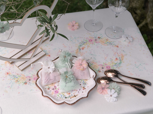 Fehér virágszirmok - 12 db.