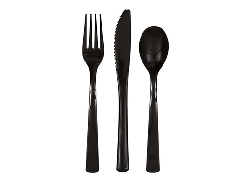 Fekete műanyag evőeszközök - 18 darab.