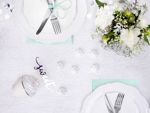 Asztali futó díszítés ezüst - 9 m - 1 db.