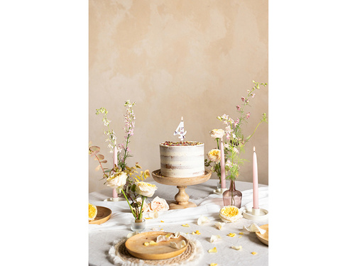 Négyes számú gyertya virágszirmokkal - 4 - 1 db.