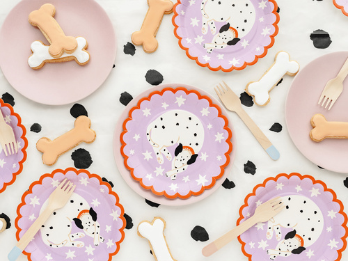 Dalmát születésnapi papírtányér - 18 cm - 6 db.