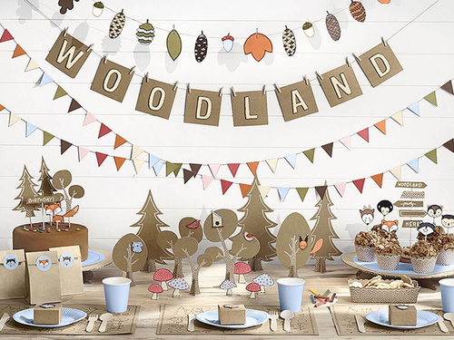 Erdei fa evőeszközkészlet - 18 darab.