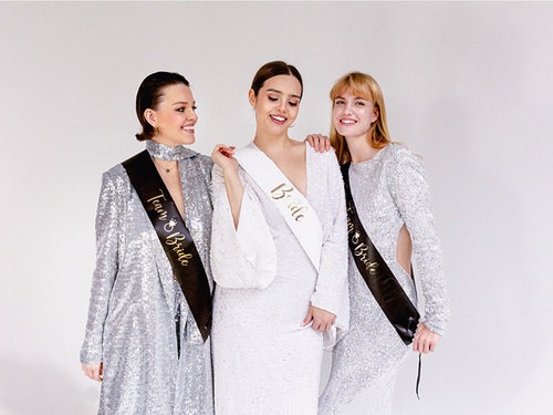 Menyasszonyi és menyasszonyi koszorúk - 6 db.