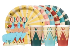 Csészék + tányérok + papírszalvéták Circus - 36 db.