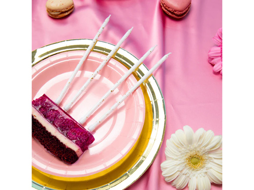 Hosszú fehér és arany születésnapi gyertyák - 15 cm - 8 db.