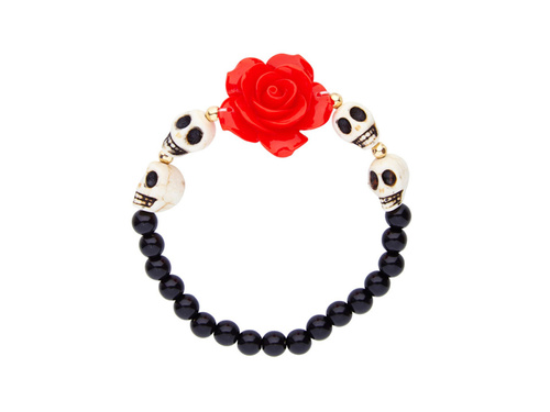 Karkötő vörös rózsákkal és fehér koponyákkal
