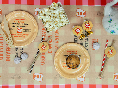 PRL születésnapi papírtányérok - 18 cm - 6 db.