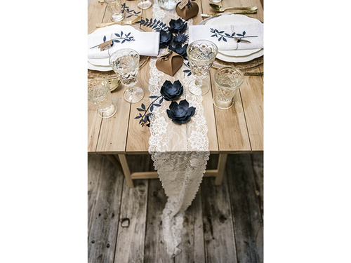 Csipkefutó díszítés - 9 m - 1 db.