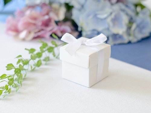 Vendégdobozok masnival fehér - 10 db.