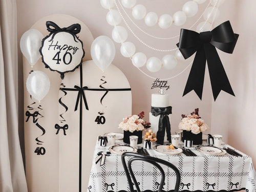 Papírtányérok születésnapokra "Hello 40" - 18 cm - 6 db.