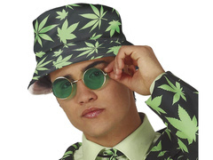 Marihuána kalap - 1 db.