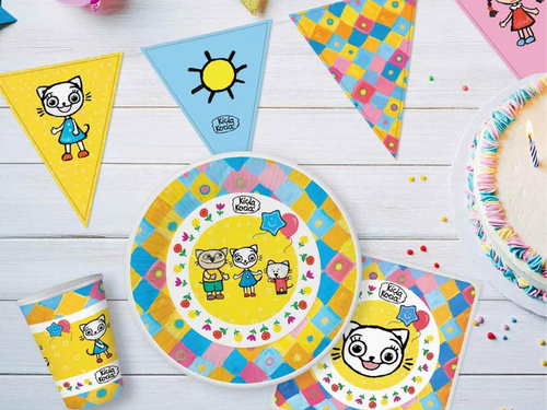 Papírtányérok cica születésnapjára - 18 cm - 6 db.