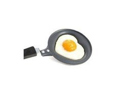 Tojásos serpenyő Szív - 12 cm