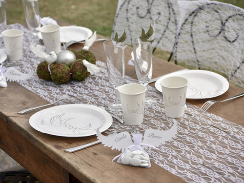 Csipke asztali futó dísz - fehér - 30cm x 5 m - 1 db.