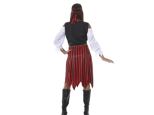 Kalóz jelmez egy nő számára