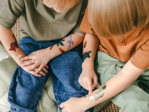 Dinoszauruszok mosható tetoválás