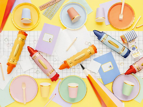 Pasztell születésnapi papírtányérok - 21 cm - 6 db.