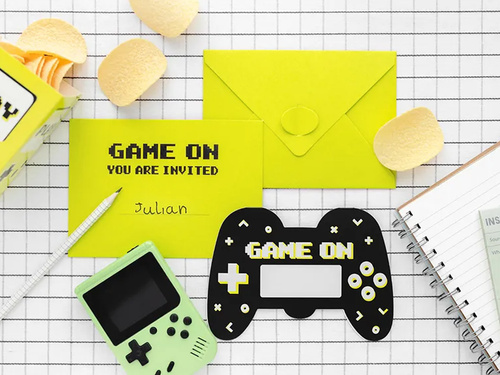 Játékvezérlő születésnapi meghívók - 6 db.