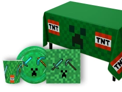 Asztalterítő szett + poharak + szalvéták + papírtányérok Pixels - 45 db.