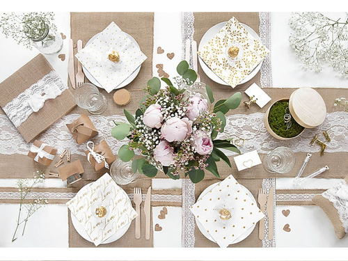 Erdei fa evőeszközkészlet - 18 darab.