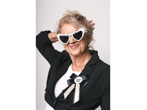 Gyöngyház szív szemüveg - 1 db.