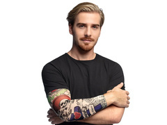 Nyugati parti ujjtetoválás - 1 db.